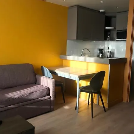 Xv Porte Versailles 2p 4 Pers Parking Apartment