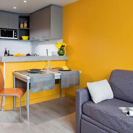 Apartment Xv Porte Versailles 2p 4 Pers Parking
